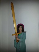 Träsvärd i Medeltida stil. Bredsvärd